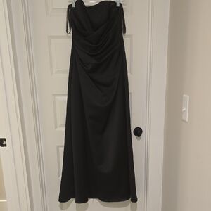 Alfred Angelo Black Ruched Strapless Cocktail Gown